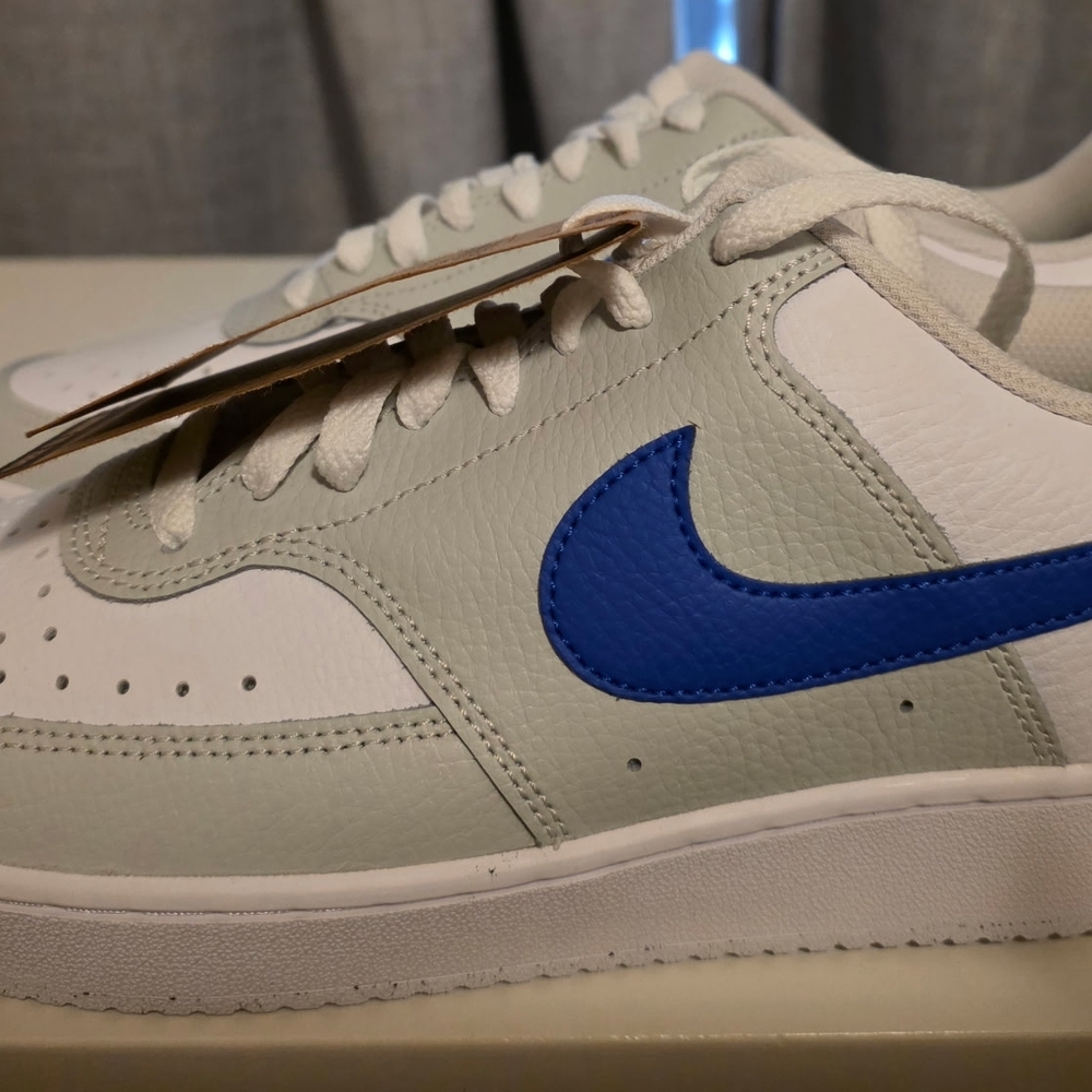 Nike Court Vision Low in White and Gray